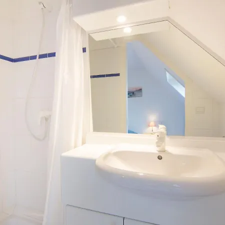 Apartment Domaine Des Tadornes By Interhome